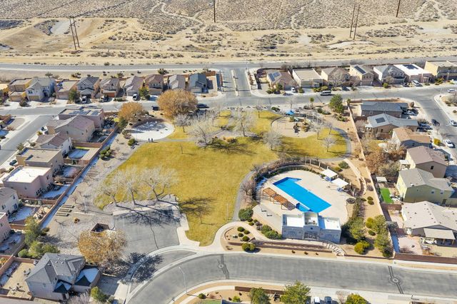 10804 Gentry Lane SW, Albuquerque, NM 87121