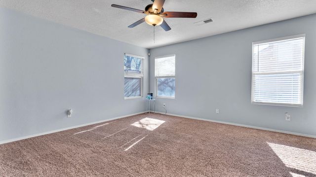 10804 Gentry Lane SW, Albuquerque, NM 87121