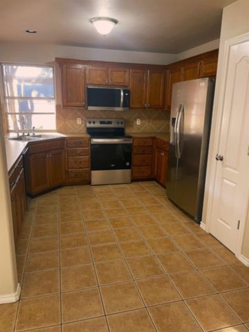 18701 Venture DR, Point Venture, TX 78645