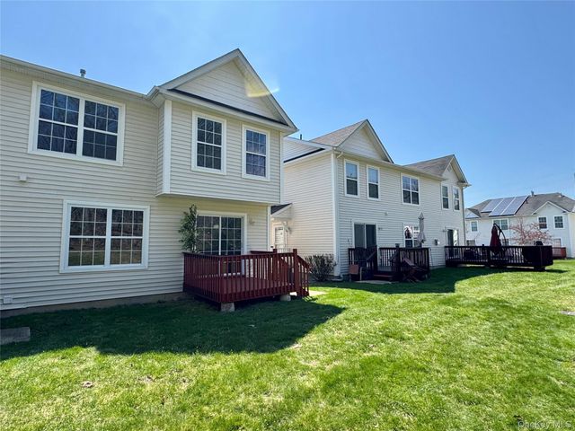 18 Jordan Lane, Middletown, NY 10940