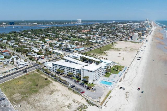 935 S ATLANTIC AVENUE 203, Daytona Beach, FL 32118