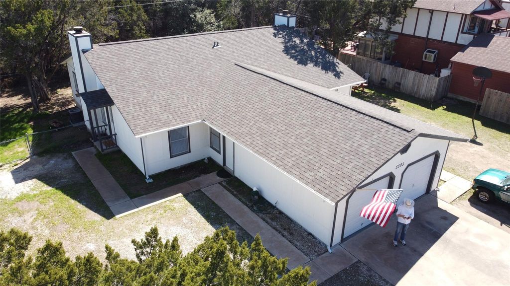 5505 Thunderbird ST, Lago Vista, TX 78645