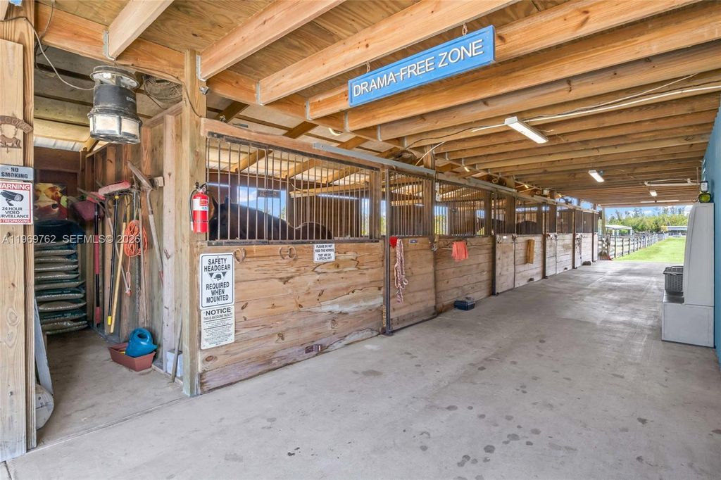 Image 11 of property listing at 6050 Stringfellow Rd, Saint James City, FL 33956