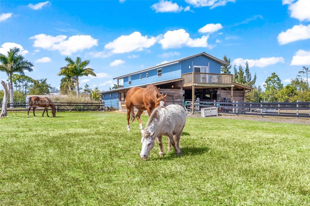 Image 15 of property listing at 6050 Stringfellow Rd, Saint James City, FL 33956