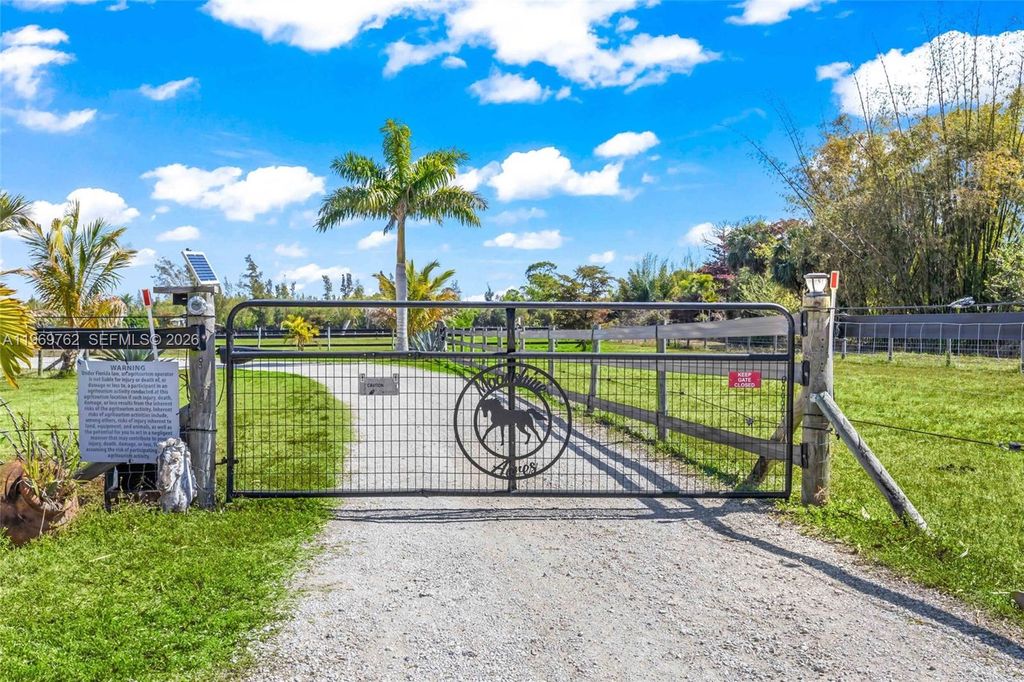 Image 31 of property listing at 6050 Stringfellow Rd, Saint James City, FL 33956