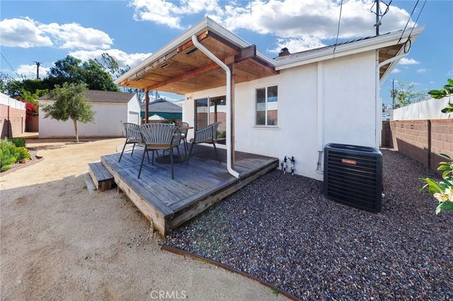 12629 Wixom Street, North Hollywood, CA 91605