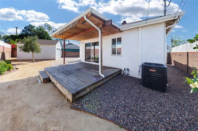 12629 Wixom Street, North Hollywood, CA 91605
