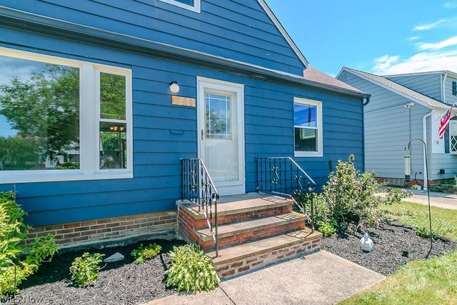 721 Pendley Road, Willowick, OH 44095