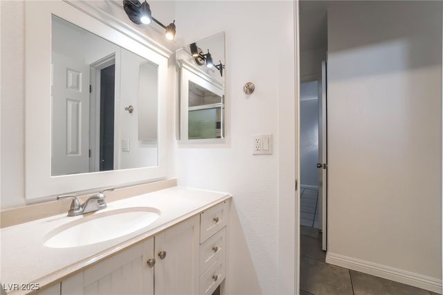 3925 Torsby Place, Las Vegas, NV 89119