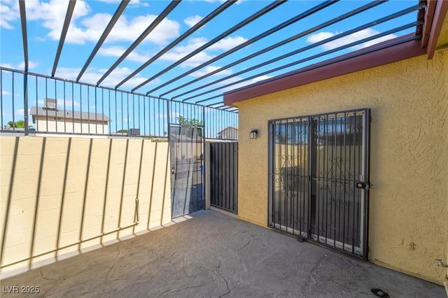 3925 Torsby Place, Las Vegas, NV 89119