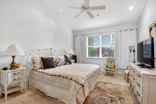 4702 Carlton Golf Drive, Lake Worth, FL 33449