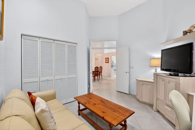 4702 Carlton Golf Drive, Lake Worth, FL 33449