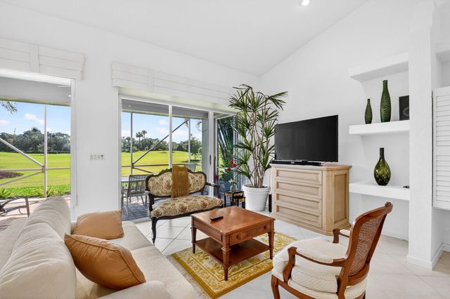 4702 Carlton Golf Drive, Lake Worth, FL 33449