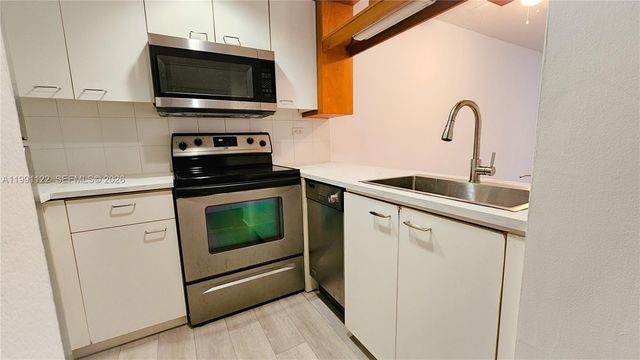 2801 Florida Ave 441, Miami, FL 33133