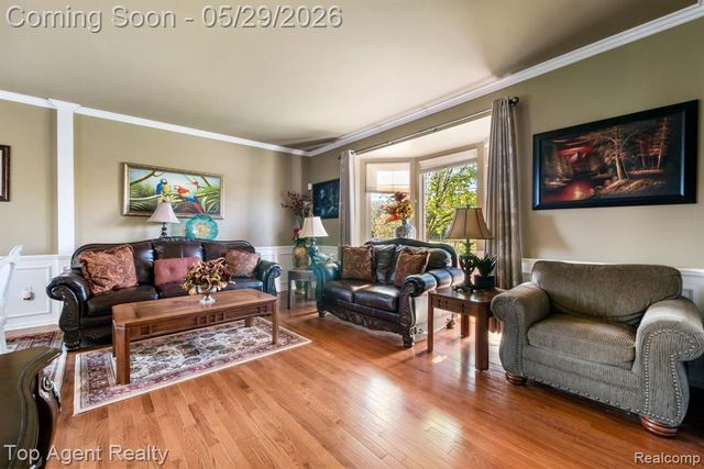 48869 Woodson Way, Canton, MI 48187