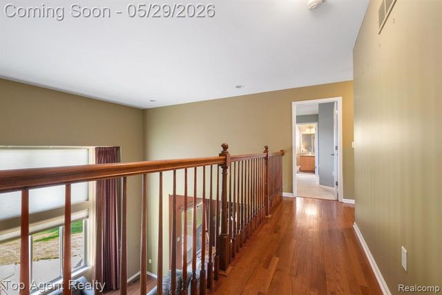 48869 Woodson Way, Canton, MI 48187