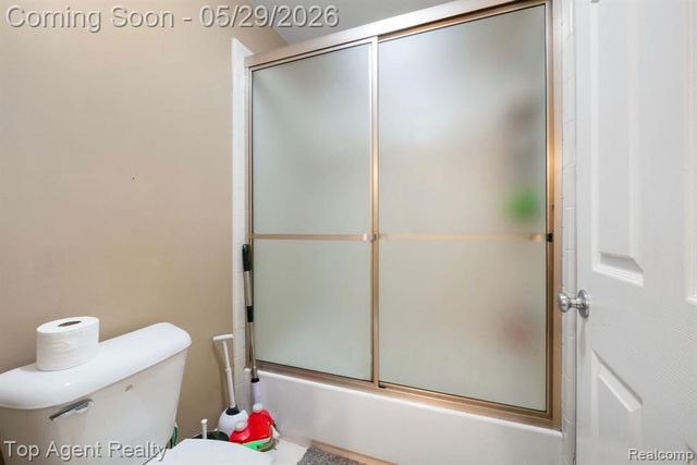 48869 Woodson Way, Canton, MI 48187
