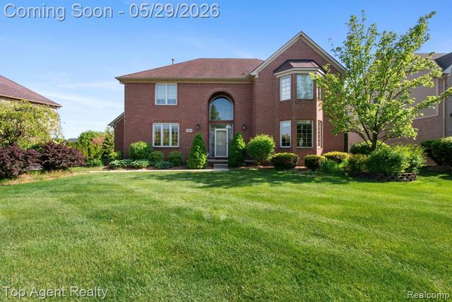 48869 Woodson Way, Canton, MI 48187