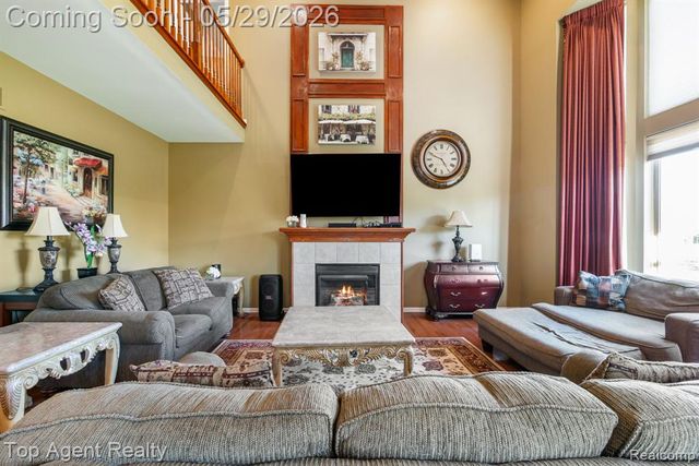 48869 Woodson Way, Canton, MI 48187