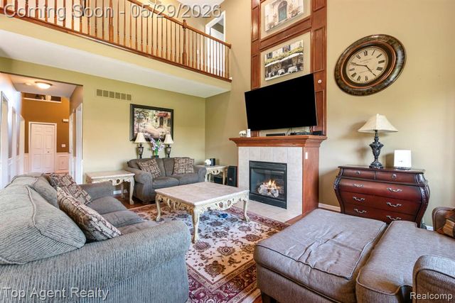 48869 Woodson Way, Canton, MI 48187