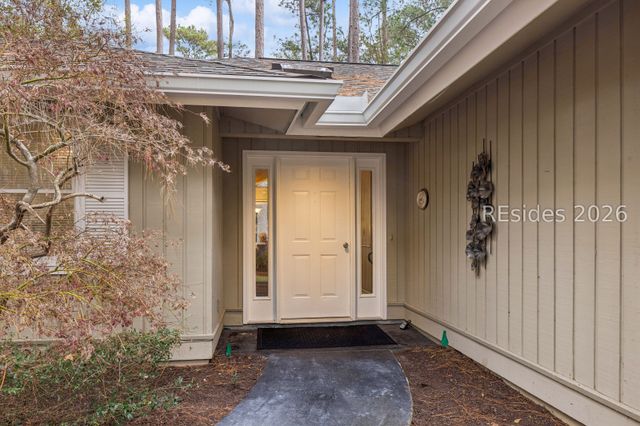 29 Sweet Bay Ln, Hilton Head Island, SC 29926
