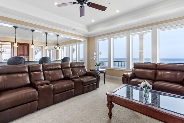 753 Boulevard of the Champions, Shalimar, FL 32579