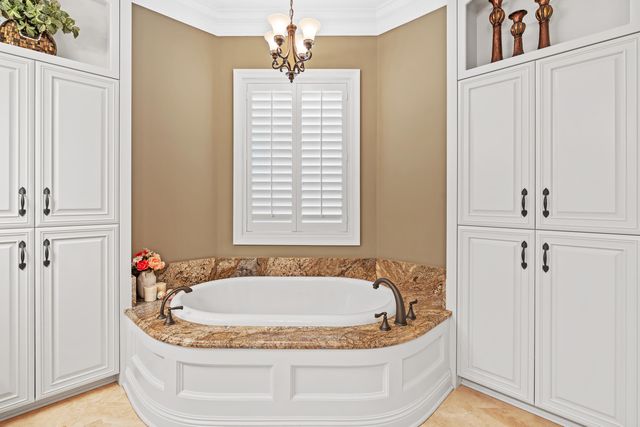 753 Boulevard of the Champions, Shalimar, FL 32579