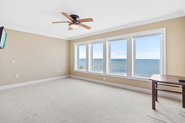 753 Boulevard of the Champions, Shalimar, FL 32579