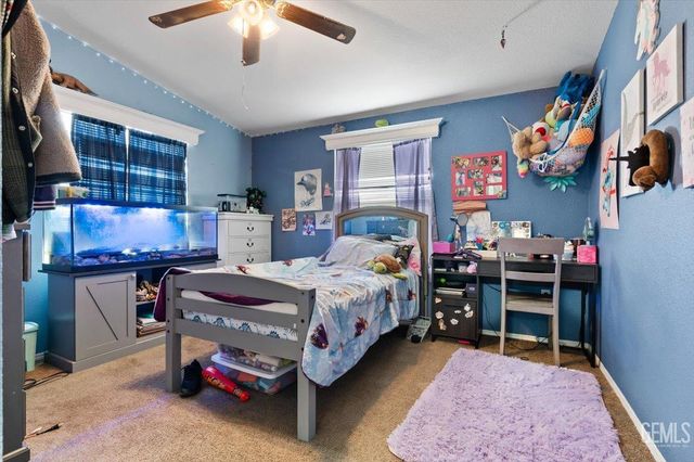 3000 S Chester Avenue 14, Bakersfield, CA 93304