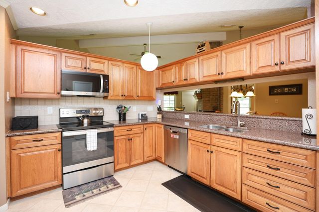 4723 Bridgemont Lane, Spring, TX 77388