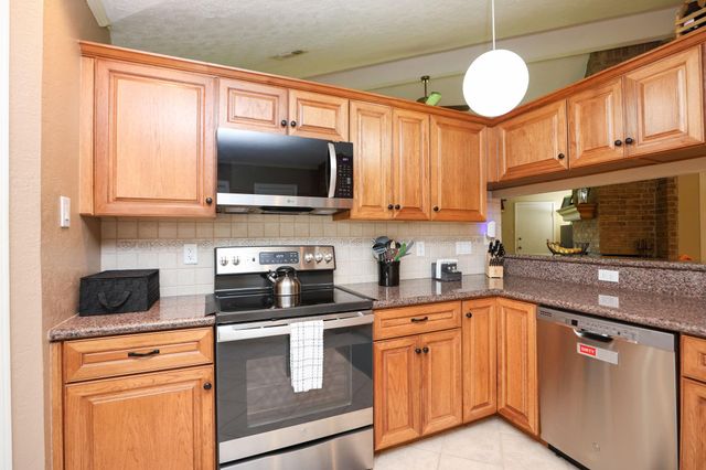 4723 Bridgemont Lane, Spring, TX 77388
