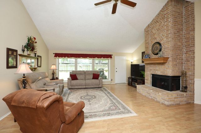 4723 Bridgemont Lane, Spring, TX 77388