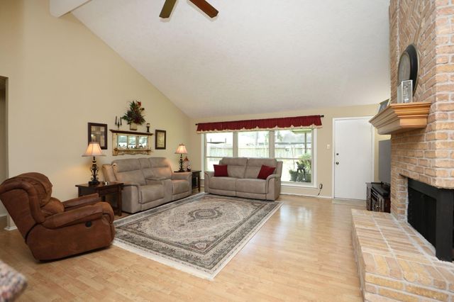 4723 Bridgemont Lane, Spring, TX 77388