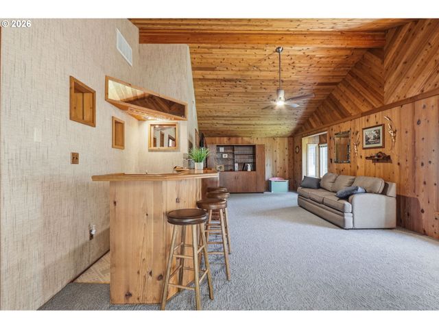 19654 Sw Murphy St, Beaverton, OR 97078