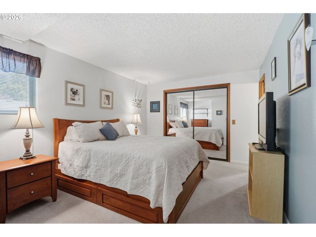 19654 Sw Murphy St, Beaverton, OR 97078