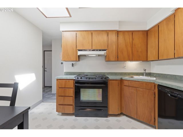 19654 Sw Murphy St, Beaverton, OR 97078