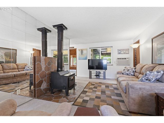 19654 Sw Murphy St, Beaverton, OR 97078