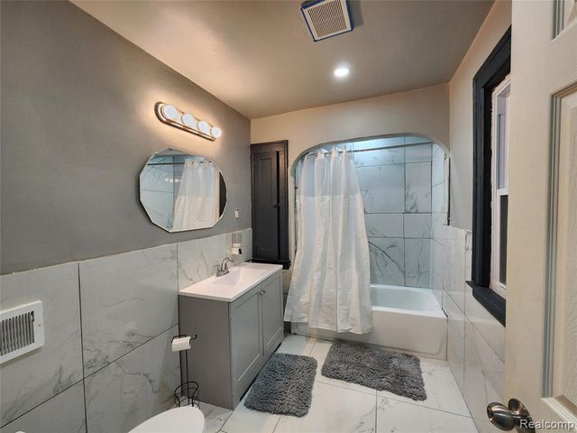 15700 Mark Twain Street, Detroit, MI 48227