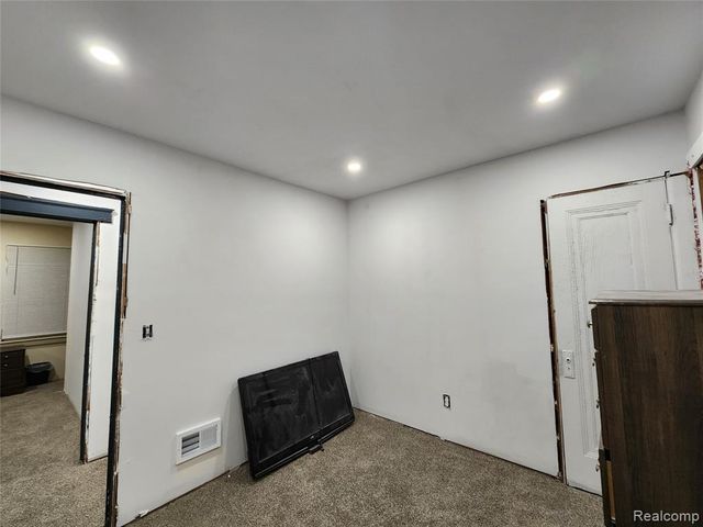 15700 Mark Twain Street, Detroit, MI 48227