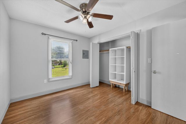 2344 Beaumont Street, Fort Worth, TX 76106