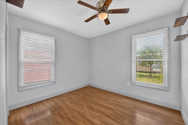 2344 Beaumont Street, Fort Worth, TX 76106
