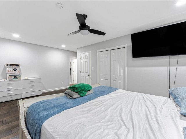 2409 Powers Ferry SE Drive, Marietta, GA 30067