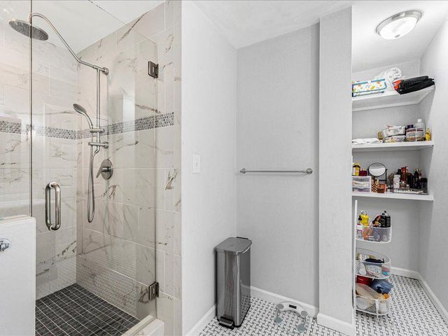 2409 Powers Ferry SE Drive, Marietta, GA 30067