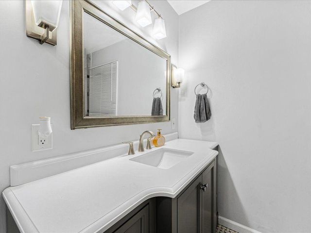 2409 Powers Ferry SE Drive, Marietta, GA 30067