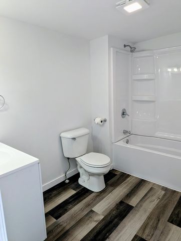 305 W Mulberry Street, Stryker, OH 43557