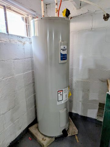 305 W Mulberry Street, Stryker, OH 43557