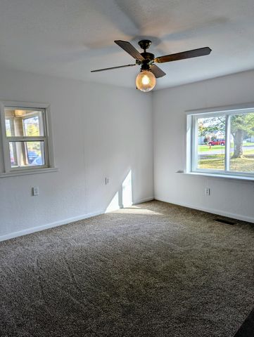 305 W Mulberry Street, Stryker, OH 43557