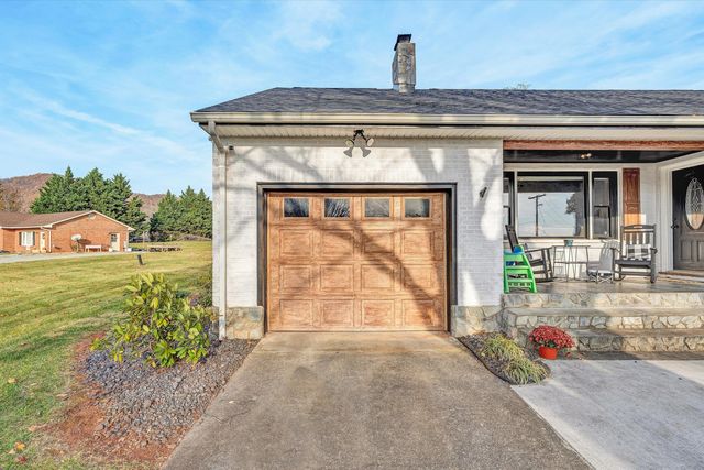 5970 Jubal Early, Hardy, VA 24101