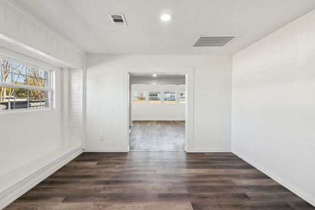 4765 Cecilia Avenue, Midlothian, TX 76065