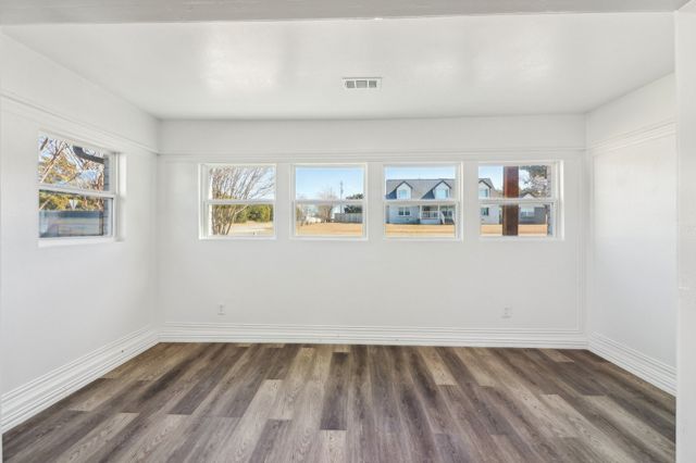 4765 Cecilia Avenue, Midlothian, TX 76065